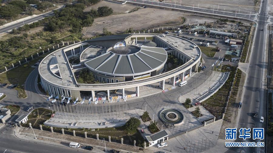 (新华全媒头条·图文互动)(3)特稿:深化周边友好 共促亚太繁荣——写在习近平主席出席亚太经合组织第二十六次领导人非正式会议,对巴布亚新几内亚、文莱和菲律宾进行国事访问并在巴新同建交太平洋岛国领导人会晤之际