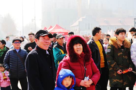 说明: 福彩刮刮乐,给市民带来欢乐