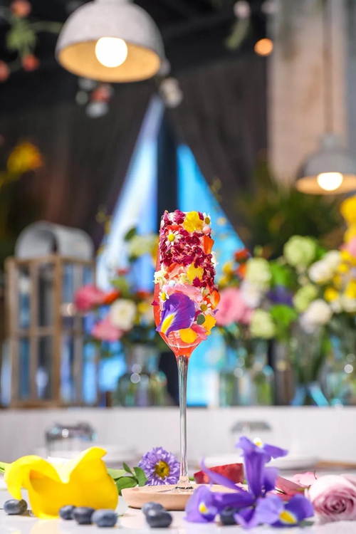 薰衣草時尚服裝圖片大全（薰衣草時尚服裝圖片大全女）