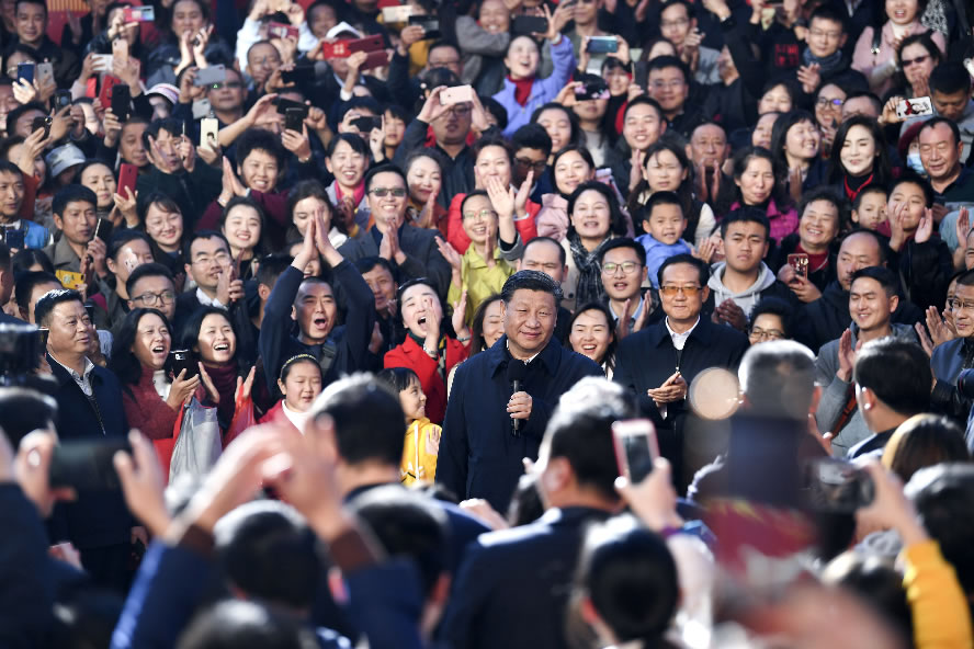 习近平春节前夕赴云南看望慰问各族干部群众 向全国各族人民致以美好的新春祝福 祝各族人民生活越来越好祝祖国欣欣向荣