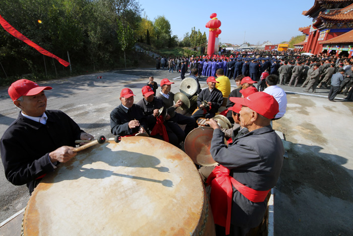 山东锣鼓队图片