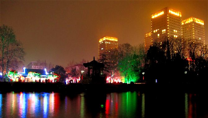 运河之都,水城风貌——不夜运河城