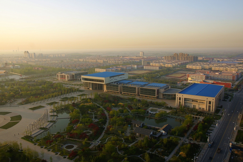 俯瞰乐安公园的春色