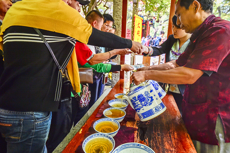 大碗茶(大碗茶杭天琪原唱)