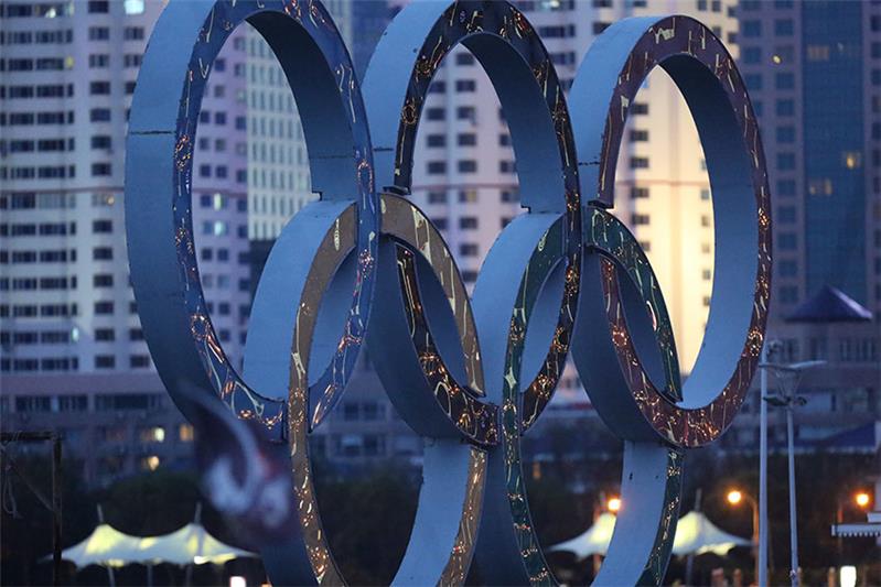 夜色中的奥运五环