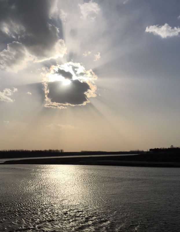 守得云开见日明