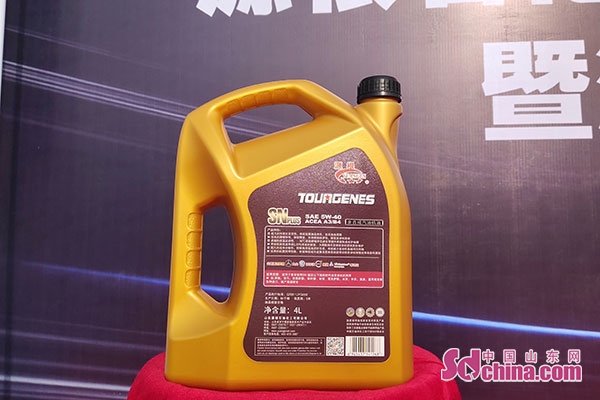 源根推出tourgenes系列sn合成润滑油给国vi乘用车发动机带来全新保护