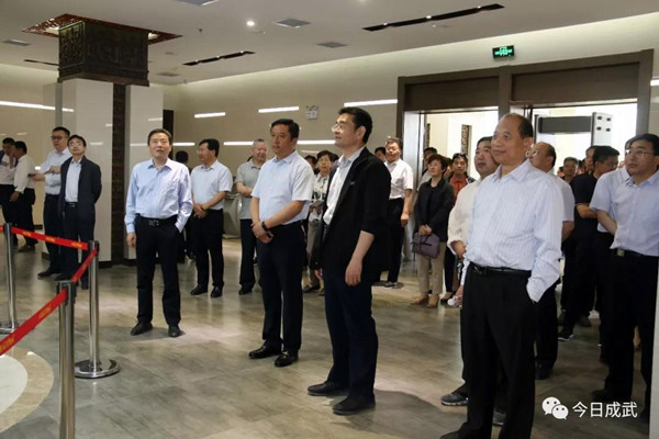 菏泽市财政局局长周铁伦率调研组到成武县调研