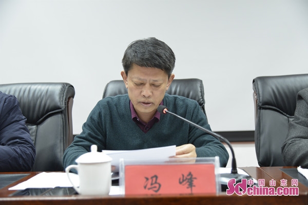 冯峰指出,近日,市委召开了主题教育总结大会,市委书记张新文围绕必须