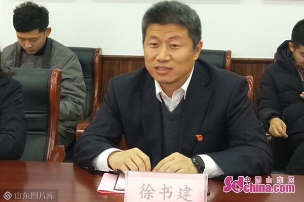 任孔记介绍五位退役军人代表的个人情况王清海主持会议中国山东网