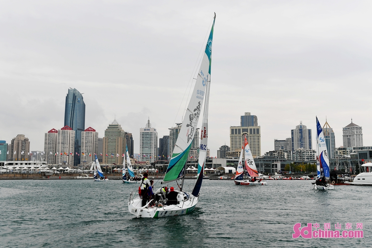  br/>  10月10日,青岛国际帆船周&middot;海洋节启幕,各地帆船队