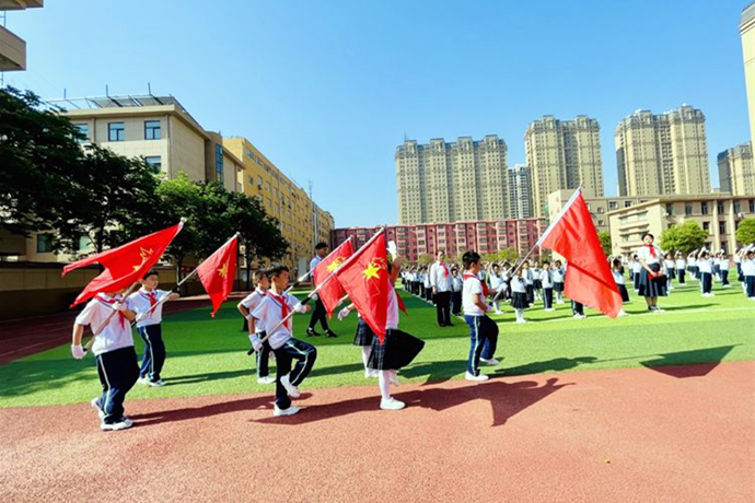 紅領巾心向黨爭做新時代好少年牡丹區杏壇小學慶建黨百年少先隊入隊