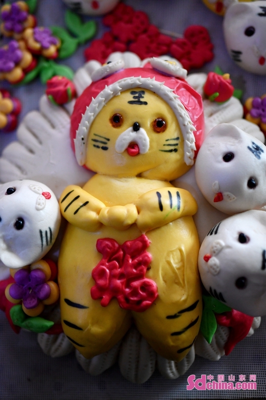 青岛虎妞花馍迎新春