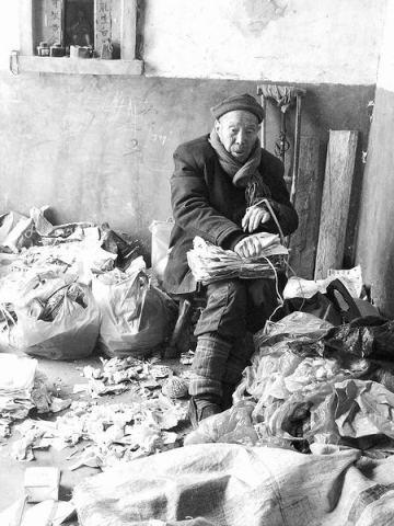 高考快讯 > 正文     昨日,伊川县鸦岭乡81岁的老人胡发生,又将